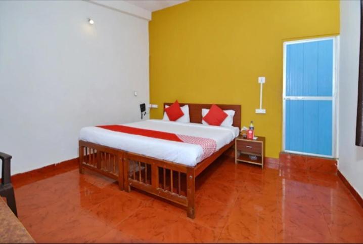Sea Princess Hotel Baga Exterior photo