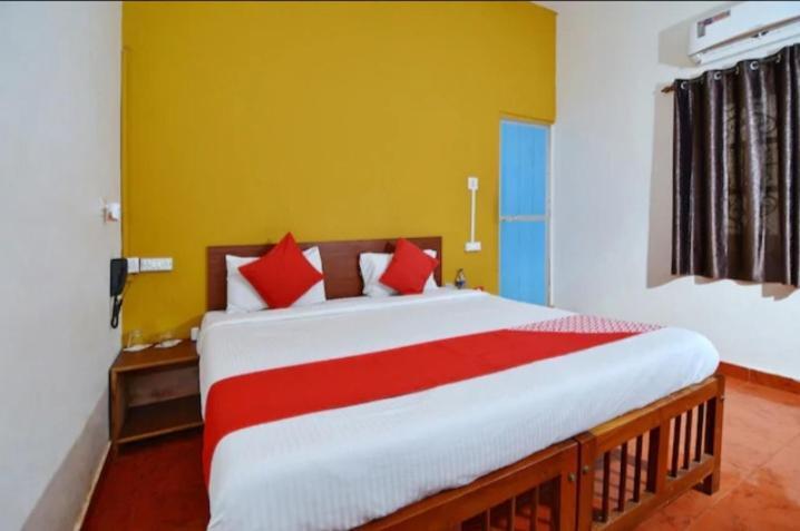Sea Princess Hotel Baga Exterior photo