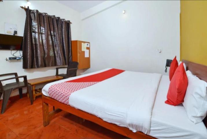 Sea Princess Hotel Baga Exterior photo